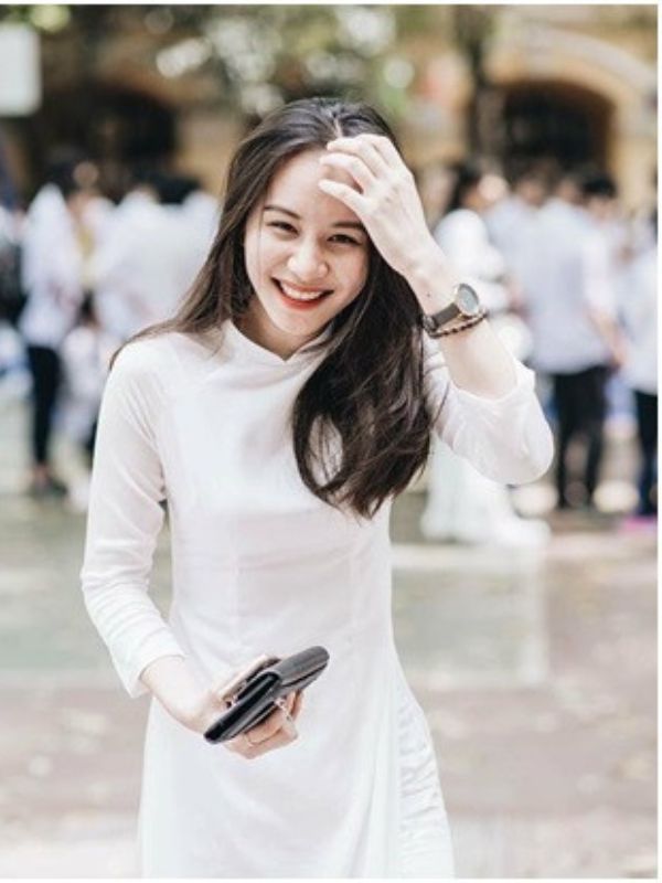 Ảnh nữ sinh áo dài thướt tha, duyên dáng