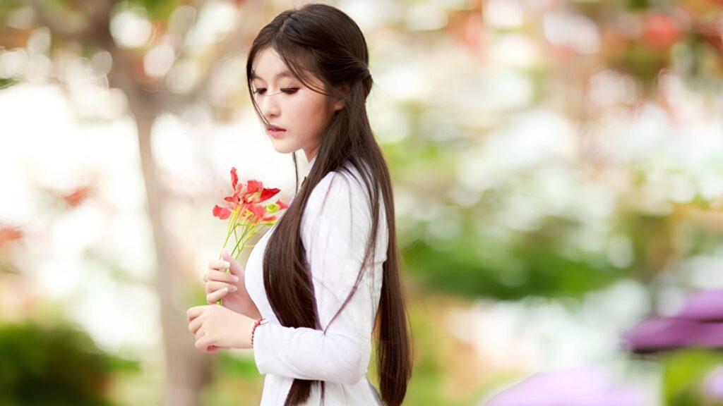Ảnh nữ sinh áo dài thướt tha, duyên dáng