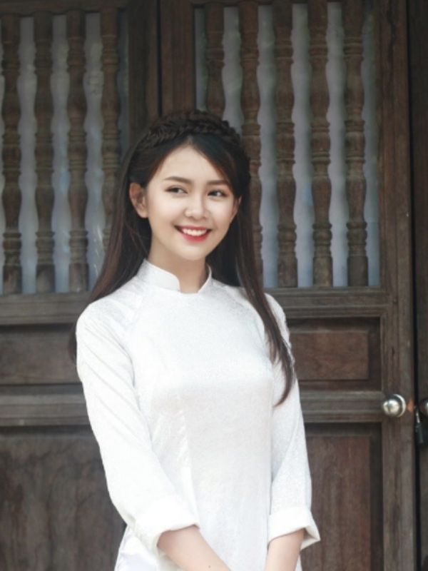 Ảnh nữ sinh áo dài thướt tha, duyên dáng