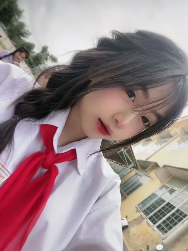 Ảnh nữ sinh cấp 2 đưa bạn quay lại tuổi học trò vô tư