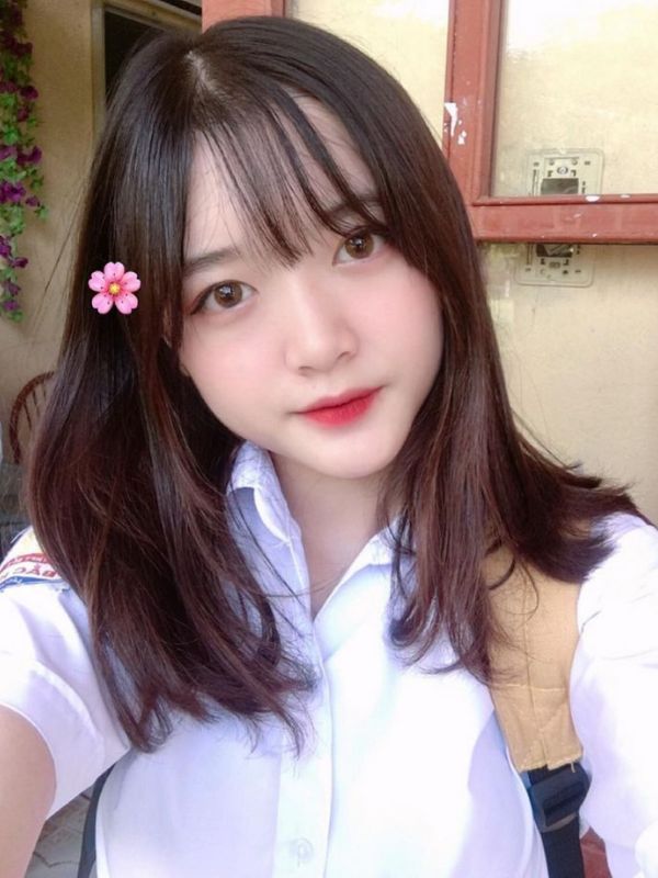 Ảnh nữ sinh cấp 2 đưa bạn quay lại tuổi học trò vô tư