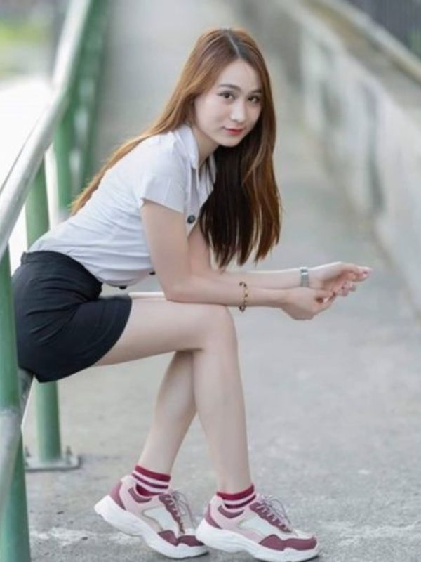 Ảnh nữ sinh cấp 3 trong trẻo, chuẩn vibe thanh xuân