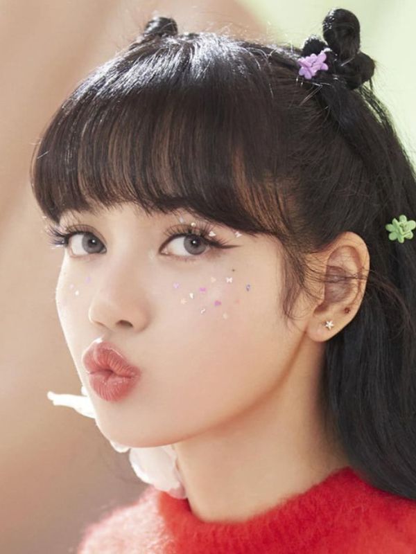 Ảnh Lisa vừa xinh yêu vừa cá tính dành cho các BLINK