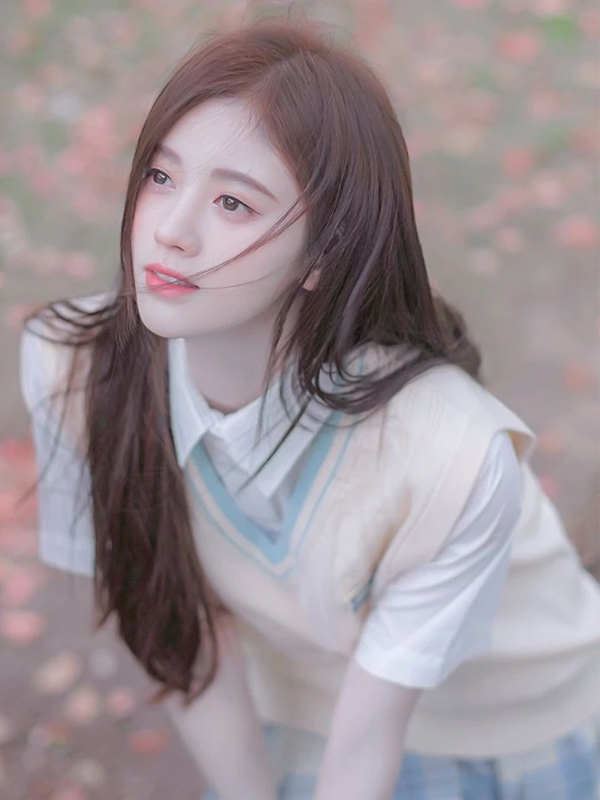 Avatar ảnh gái cute phong cách học sinh