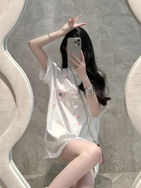 Avatar ảnh gái cute che mặt đáng yêu