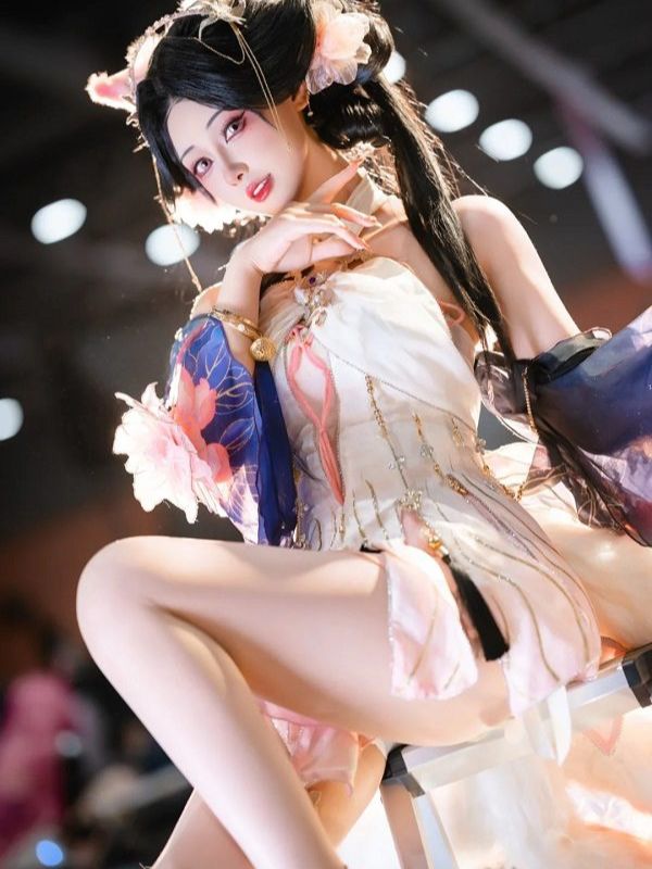 Ảnh cosplay anime nữ đẹp mê hồn