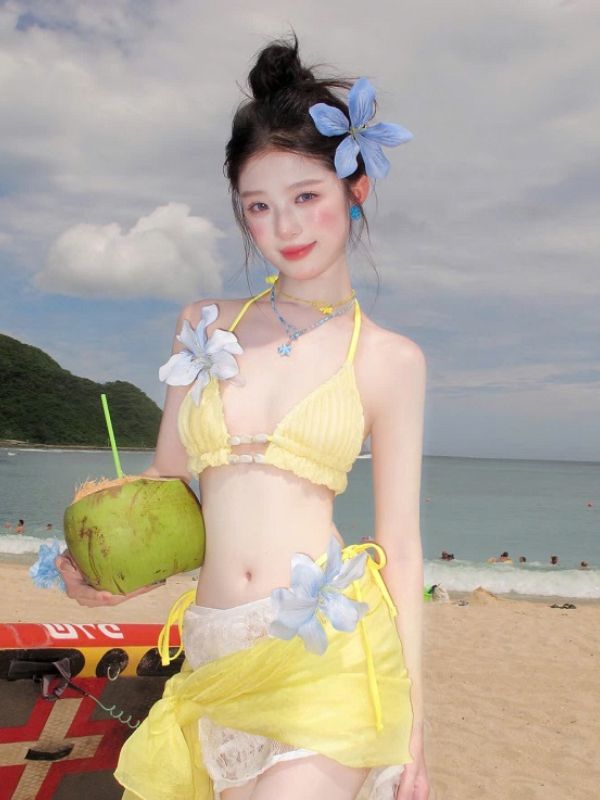 Ảnh gái mặc bikini khiến tim các chàng loạn nhịp