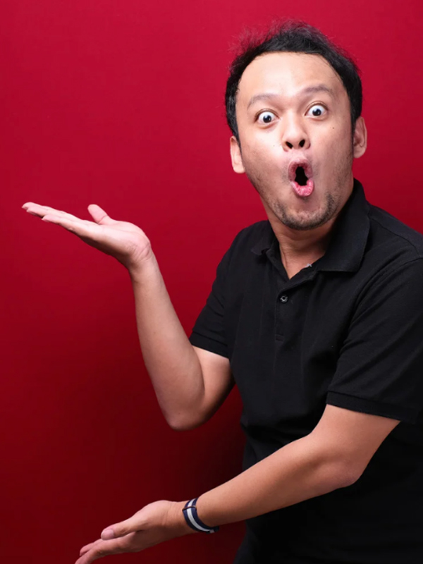 Meme ngạc nhiên dùng để bình luận mạng xã hội